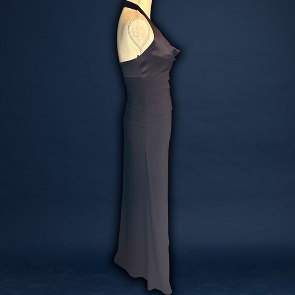NWT Laundry By Shelli Segal Black Silk Ruched Bodice Halterneck Gown Size 4P - Picture 15 of 15